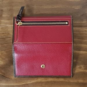 Dooney & Bourke Bags - Dooney & Bourke Wallet Dooney & Bourke Bags - Dooney & Bourke Wallet